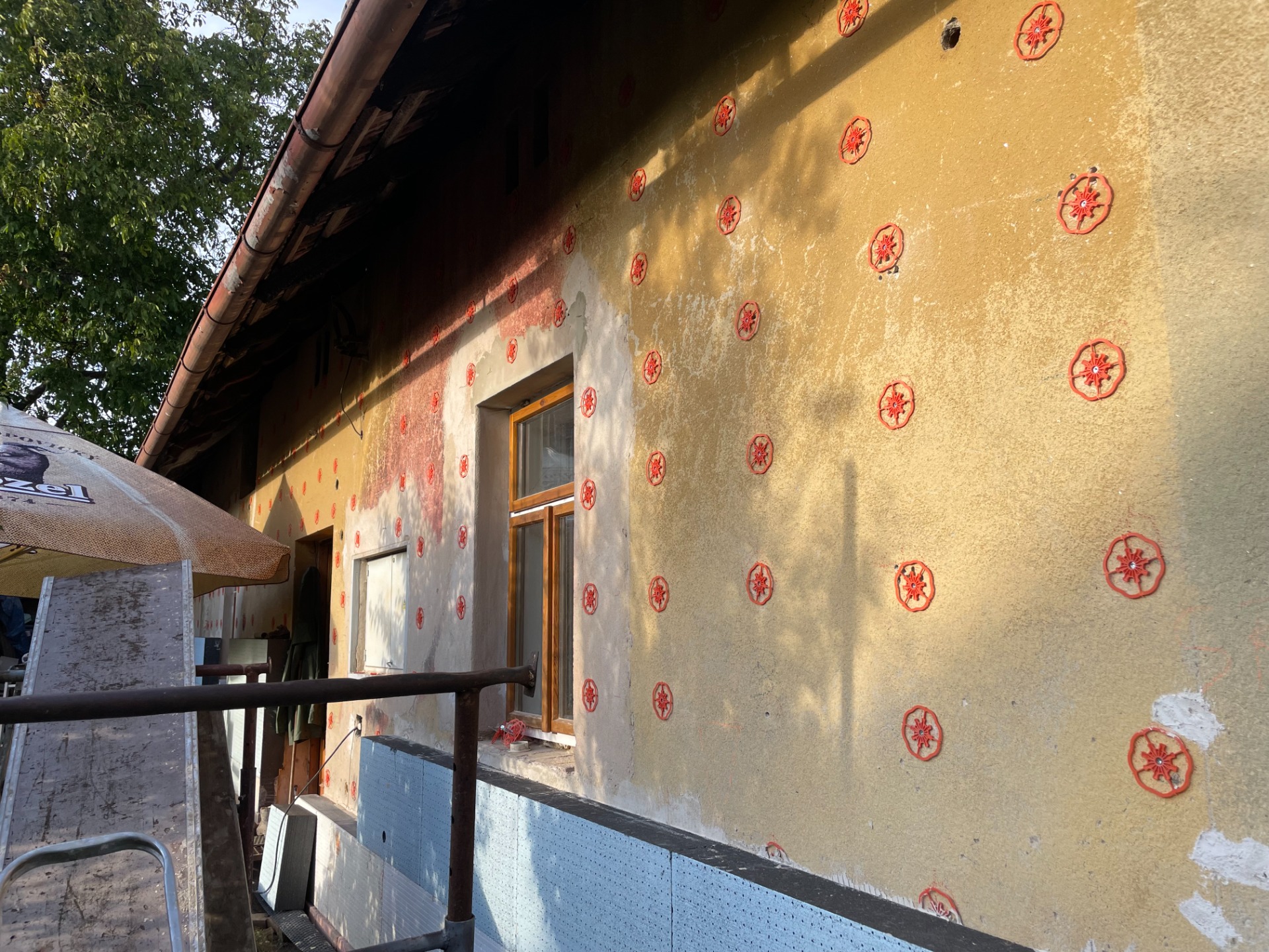 Příprava na zateplení/založení první řady